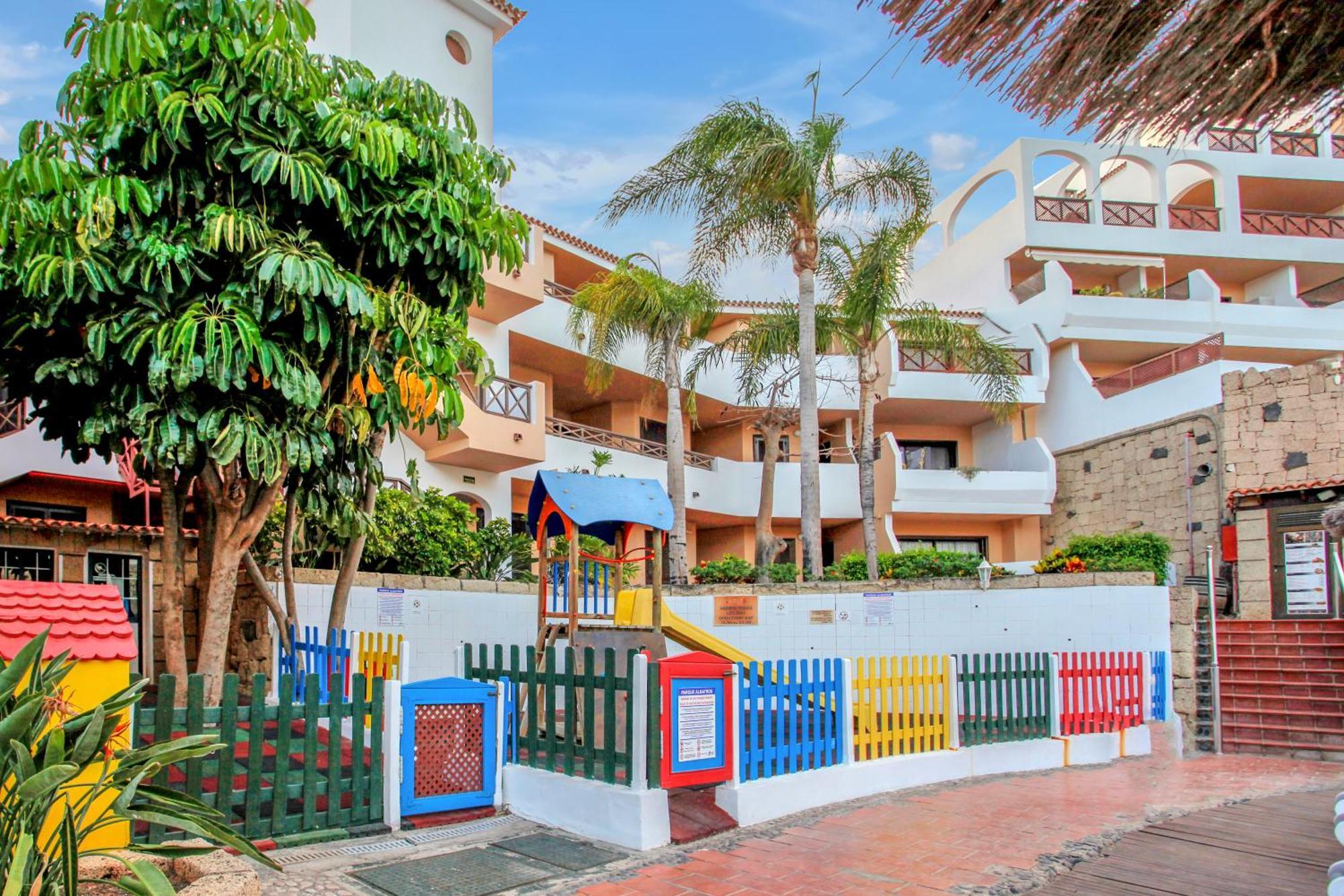 Las Meninas Tenerife Сан Мигел де Абона Екстериор снимка